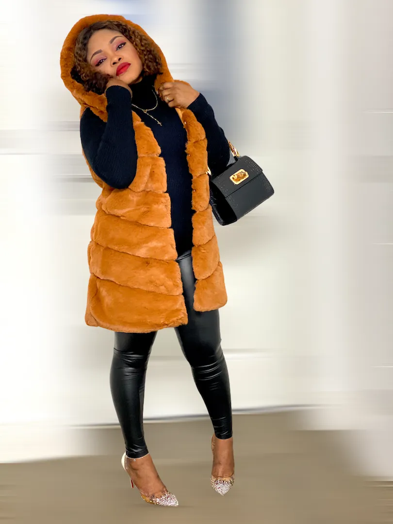 Box Cut Sleeveless Faux Fur Gilet With Hoodie-MLH