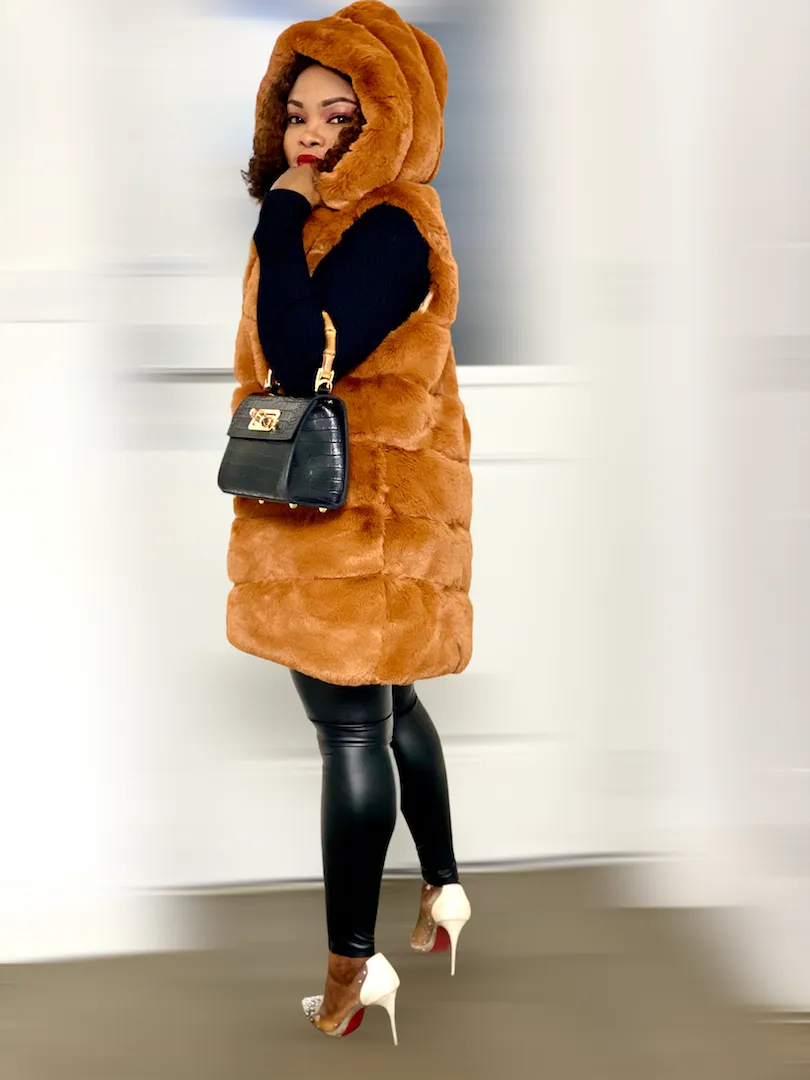 Box Cut Sleeveless Faux Fur Gilet With Hoodie-MLH