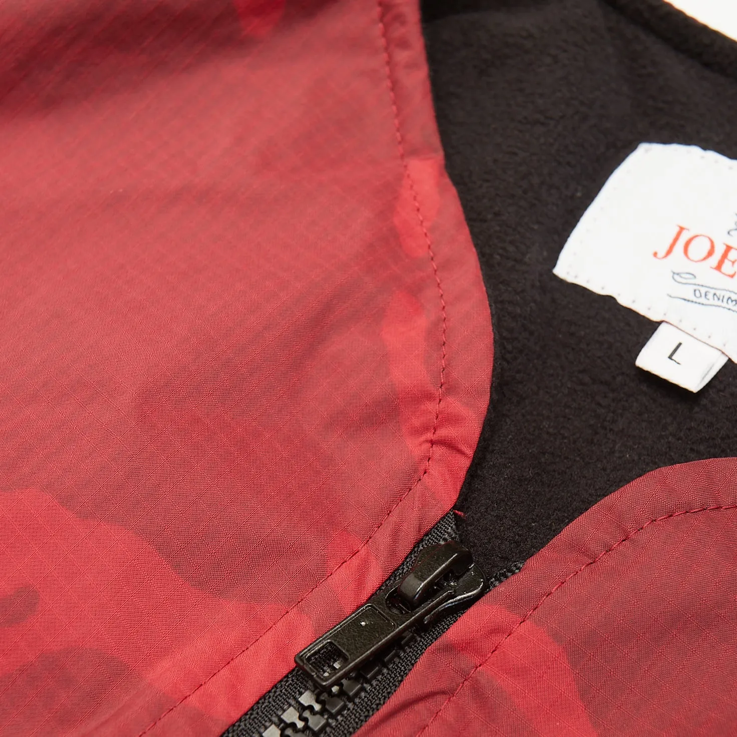 Brompton Red & Black Camo Ripstop Gilet